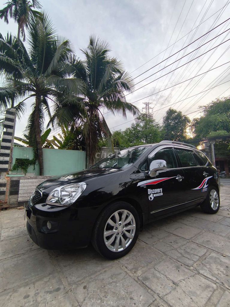 Kia Carens 2011 photo 4