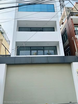 Rent · 6 bd · 132 м² · Quận Phú Nhuận, ул. Đường Phan Xích Long