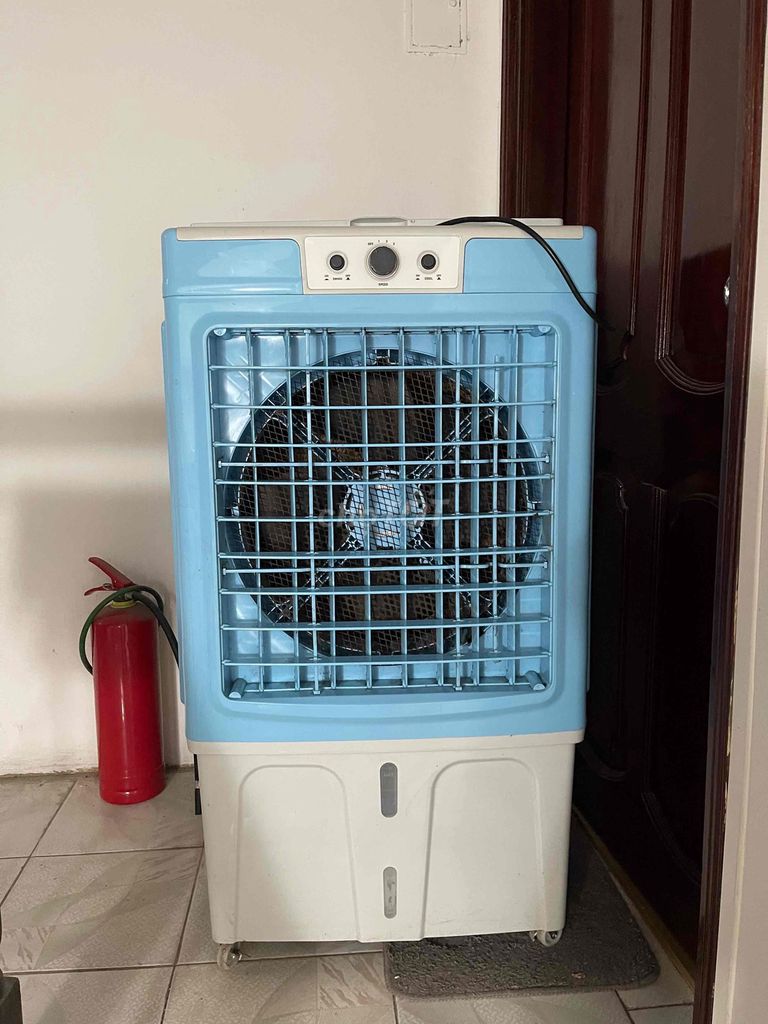 Quạt điều hoà Xanh dương 1m Gần như mới. Mua bán Quạt tại Quận Đống Đa Hà Nội được đăng bởi Trần Sơn hình 1