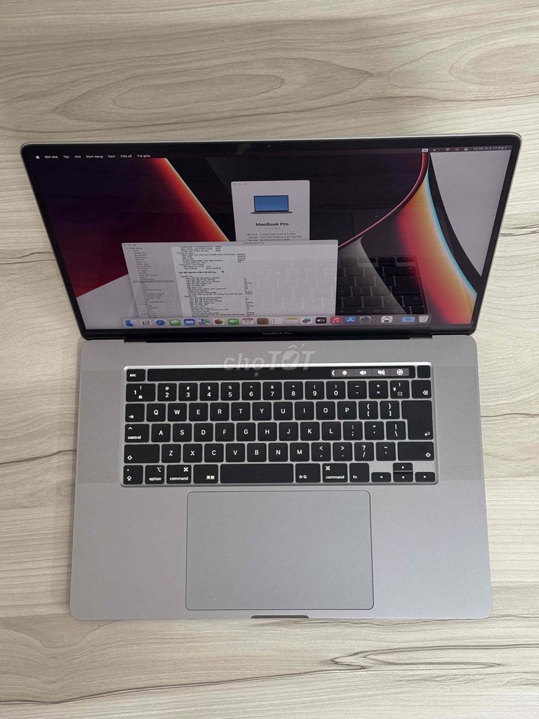 Macbook Pro 2019 - 16 inch , i9 / 64 GB / 512 GB