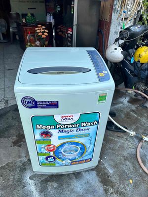 máy giặt sanyo 7kg hoặt động cực tốt có bao vc