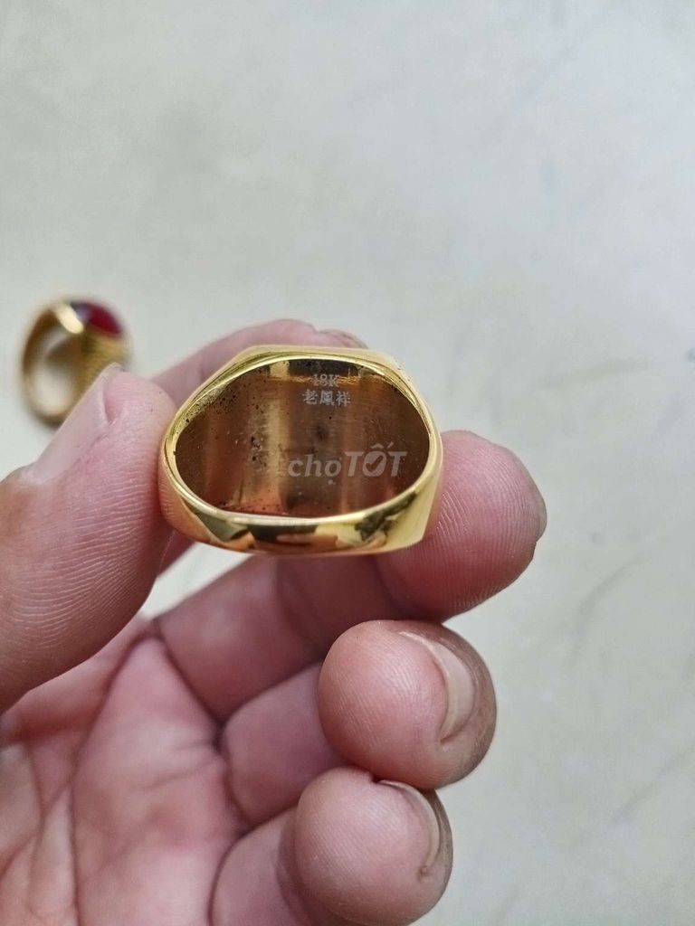 Nhẫn nam vàng 18K cổ điển. Mua bán Phụ kiện thời trang khác tại Thành phố Thuận An Bình Dương được đăng bởi Lanh Nguyễn  hình 1