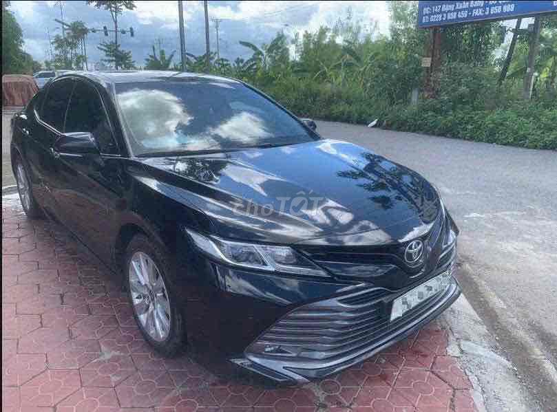 Toyota Camry 2019 2.5Q - 90000 km. Mua bán Ô tô tại Huyện Nam Trực Nam Định được đăng bởi Nguyễn Thi hình 4