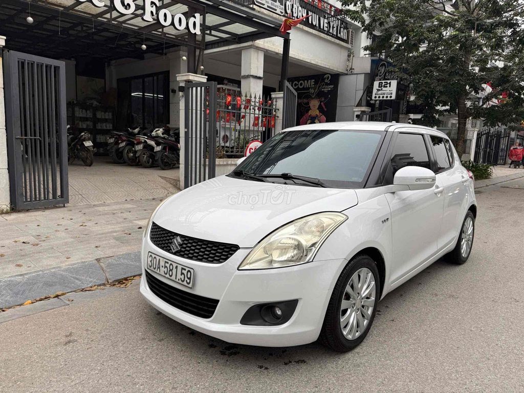 Suzuki Swift 2015 1.4 AT. Mua bán Ô tô tại Quận Bắc Từ Liêm Hà Nội được đăng bởi phan minh khoi hình 2