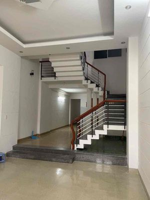 Аренда · 5 комн. · 104 м² · Quận Hải Châu, ул. Đường Bình Minh 3
