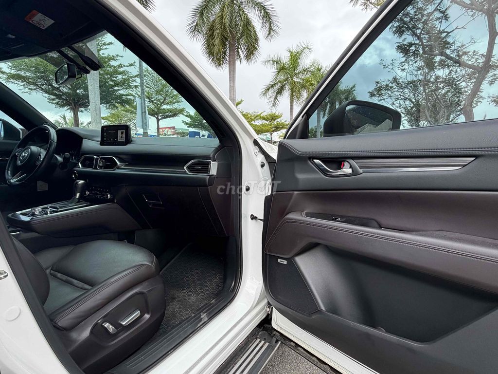Mazda CX-8 Luxury 2023 7 мест Белый