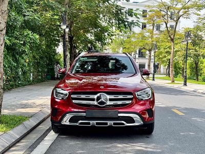 Mercedes Benz GLC 2021 200 - 40000 km. Mua bán Ô tô tại Quận Tây Hồ Hà Nội được đăng bởi Chu Hải Long