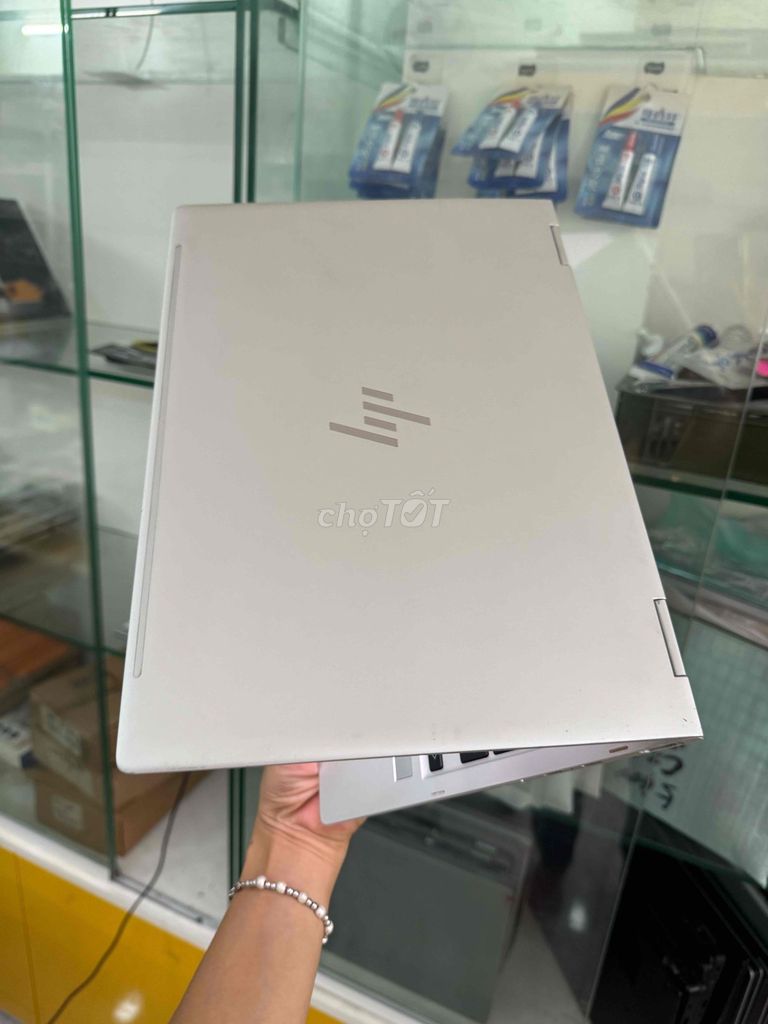 HP elitebook 12.5 inch I5 8GB/128GB Bạc. Mua bán Laptop tại Quận Tân Bình Tp Hồ Chí Minh được đăng bởi laptop cũ thanh lý  hình 1