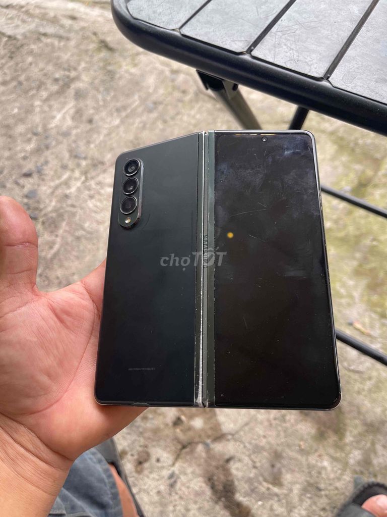 Samsung Z Fold4 Đen Hư màn hình. Mua bán Điện thoại tại Huyện Nhơn Trạch Đồng Nai được đăng bởi Điện Thoại Ngọc Hiệp hình 1