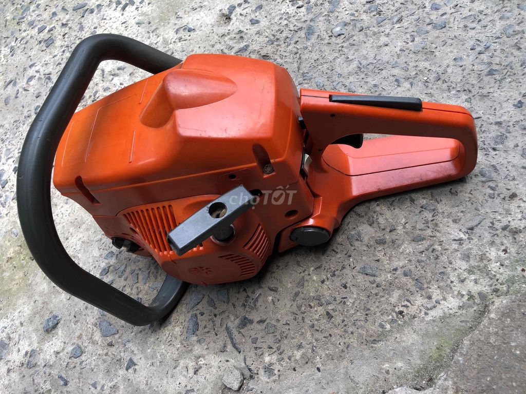 Đầu máy cưa xích Husqvarna 254 Cam. Mua bán Đồ chuyên dụng, Giống nuôi trồng tại Quận Bình Tân Tp Hồ Chí Minh được đăng bởi Lê Phú hình 1