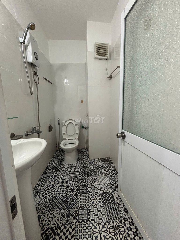 Аренда · 1 комн. · 27 м² · Thành phố Nha Trang, ул. Trần Phú