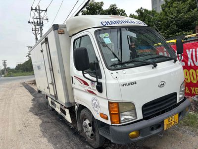 Huyndai 2,4t đời 2019 thùng kín 4,3*1,8*1,7 mlanh. Mua bán Xe tải, xe ben tại Huyện Bình Chánh Tp Hồ Chí Minh được đăng bởi Vi