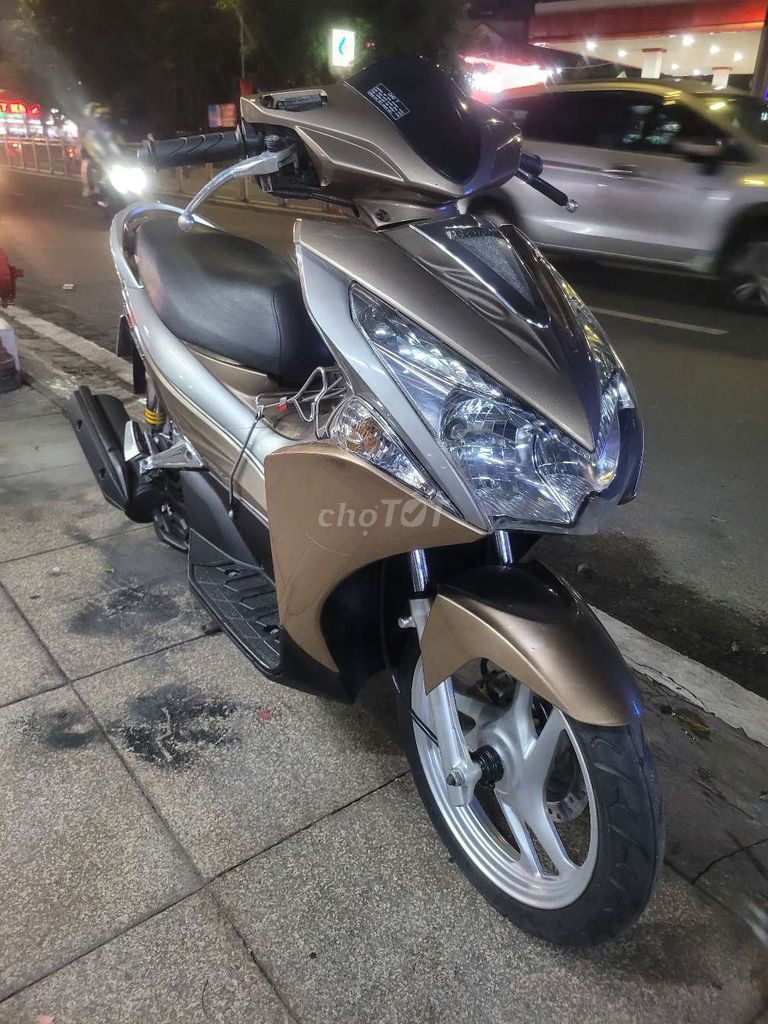 Air Blade 2012.đẹp máy êm. Nguyên zin.tp.chính chủ