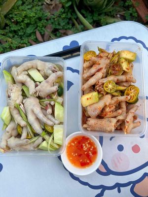 Chân gà sả tắc & chân gà sốt thái. Mua bán Đồ ăn, thực phẩm và các loại khác tại Thành phố Buôn Ma Thuột Đắk Lắk được đăng bởi ngoc anh