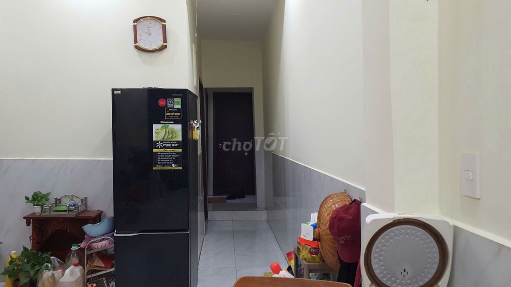 Bán căn nhà cấp 4 75m2 - gần quốc lộ 13 - đường thông bờ sông