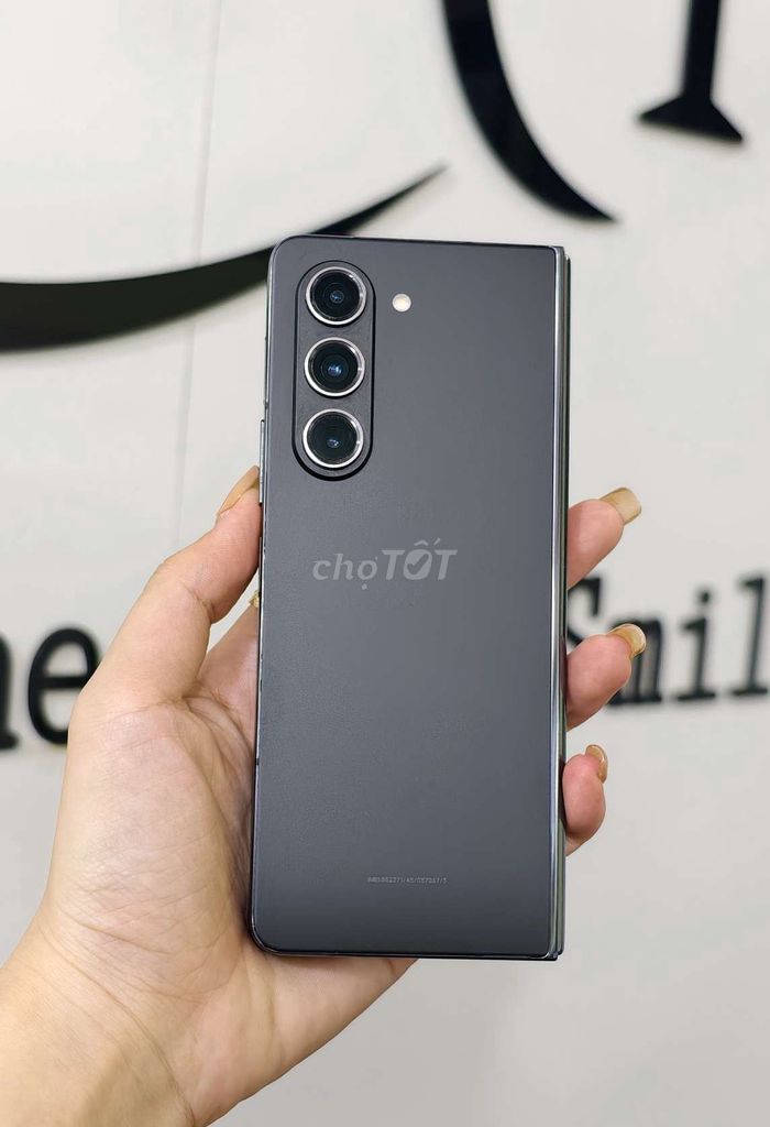 Samsung Z Fold5 12/512GB Vn Máy đẹp. Mua bán Điện thoại tại Quận 10 Tp Hồ Chí Minh được đăng bởi D2Tmobile hình 1
