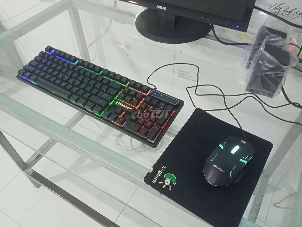 Combo phụ kiện máy tính. Mua bán Phụ kiện (Màn hình, Chuột...) tại Huyện Củ Chi Tp Hồ Chí Minh được đăng bởi Kien hình 1