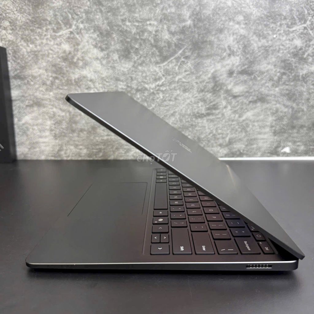 Surface Laptop 7 X plus +Elite- 16gb đẹp. Mua bán Laptop tại Quận Gò Vấp Tp Hồ Chí Minh được đăng bởi Linh Surface Bảo Bảo hình 1