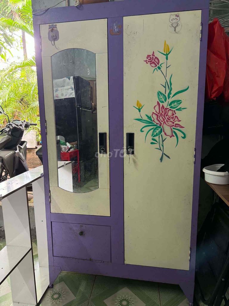 Tủ quần áo nhôm hoa văn. Mua bán Tủ, kệ gia đình tại Quận Ninh Kiều Cần Thơ được đăng bởi Thuỳ Dương hình 1