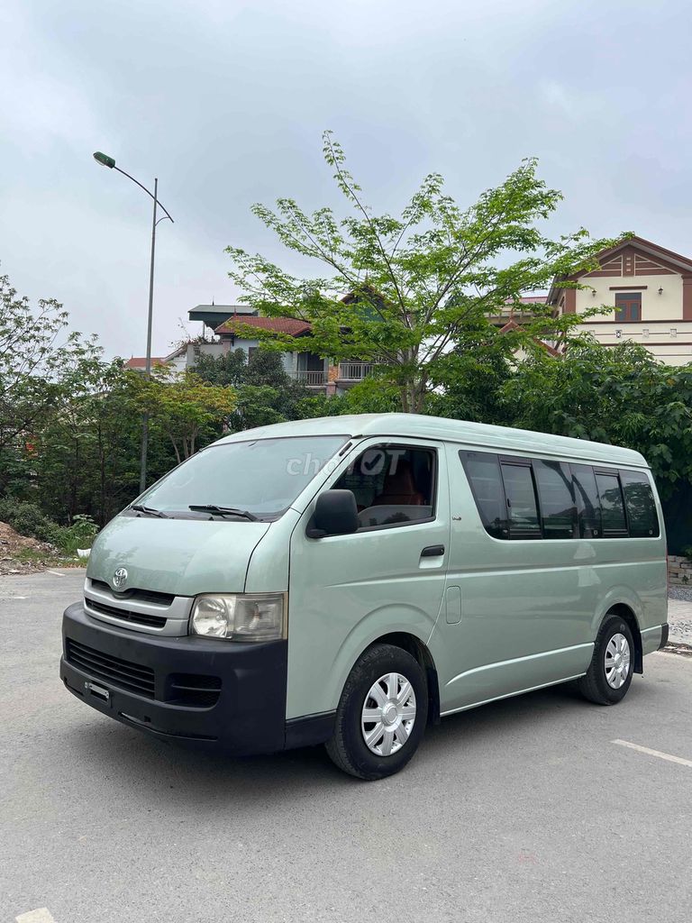 Toyota Hiace 2011. Mua bán Ô tô tại Quận Hà Đông Hà Nội được đăng bởi bon hình 1