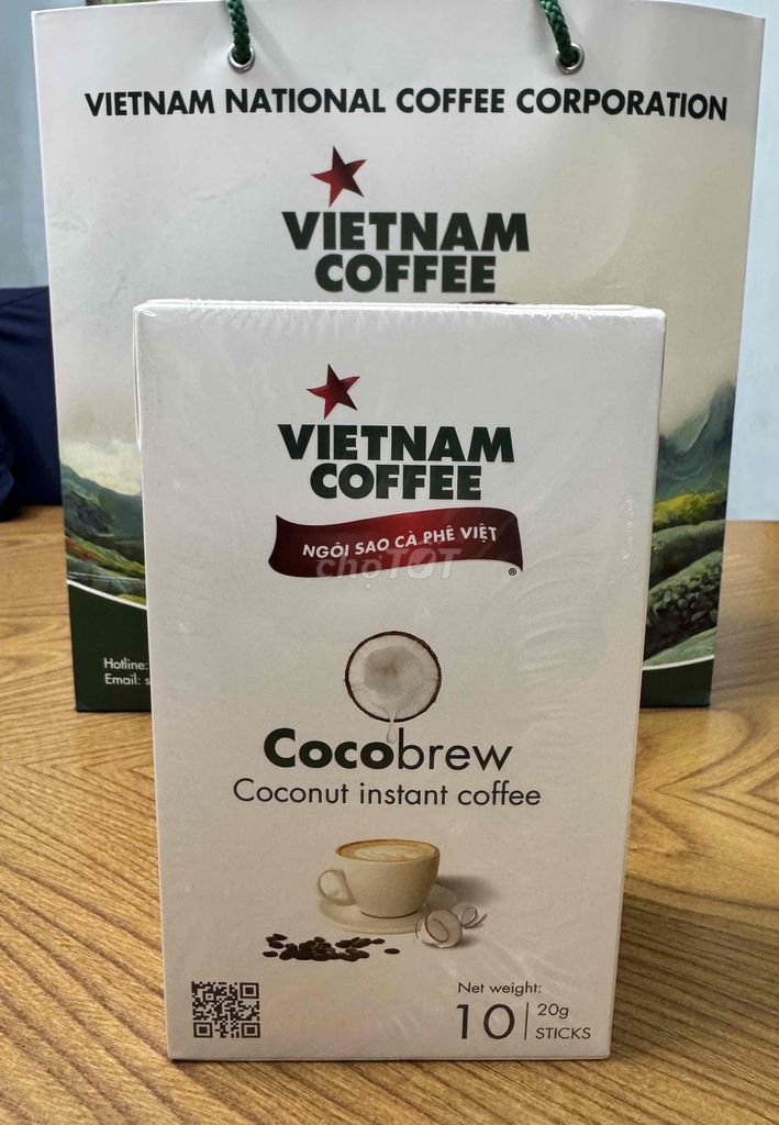 Cà phê hòa tan vị dừa Cocobrew VIETNAM COFFEE hộp