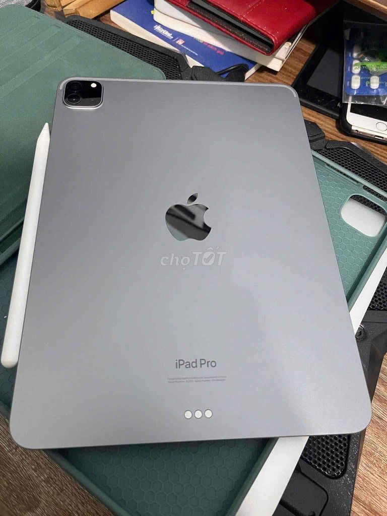 Ipad pro M2 pin 100% FPT sạc 56 lần còn bh 1/2025