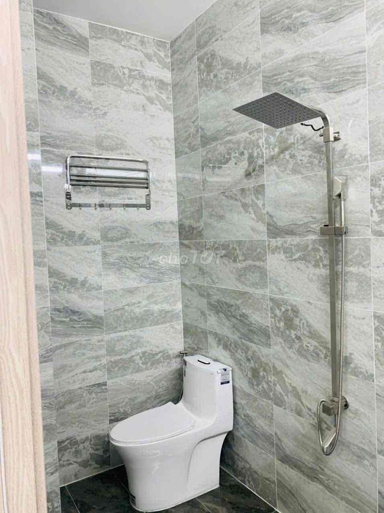 Chung cư 590 Lô A đường Cách Mạng tháng 8( 71m2 , thẻ từ 2pn nhà đẹp)