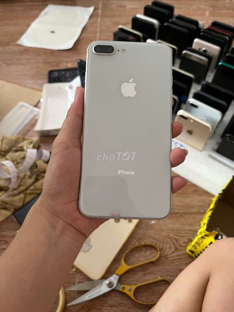 iphone 8plus, 64g, pin 100, full vaan. Mua bán Điện thoại tại Thành phố Thủ Dầu Một Bình Dương được đăng bởi Phước Mobile hình 1