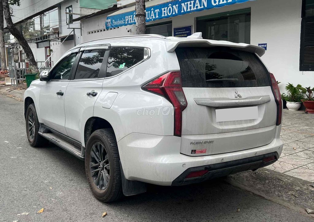 Mitsubishi Pajero Sport 2023 4x2 AT Premium Trắng. Mua bán Ô tô tại Quận Bình Tân Tp Hồ Chí Minh được đăng bởi Thanh Nhã Xe Lướt Sài Gòn hình 5