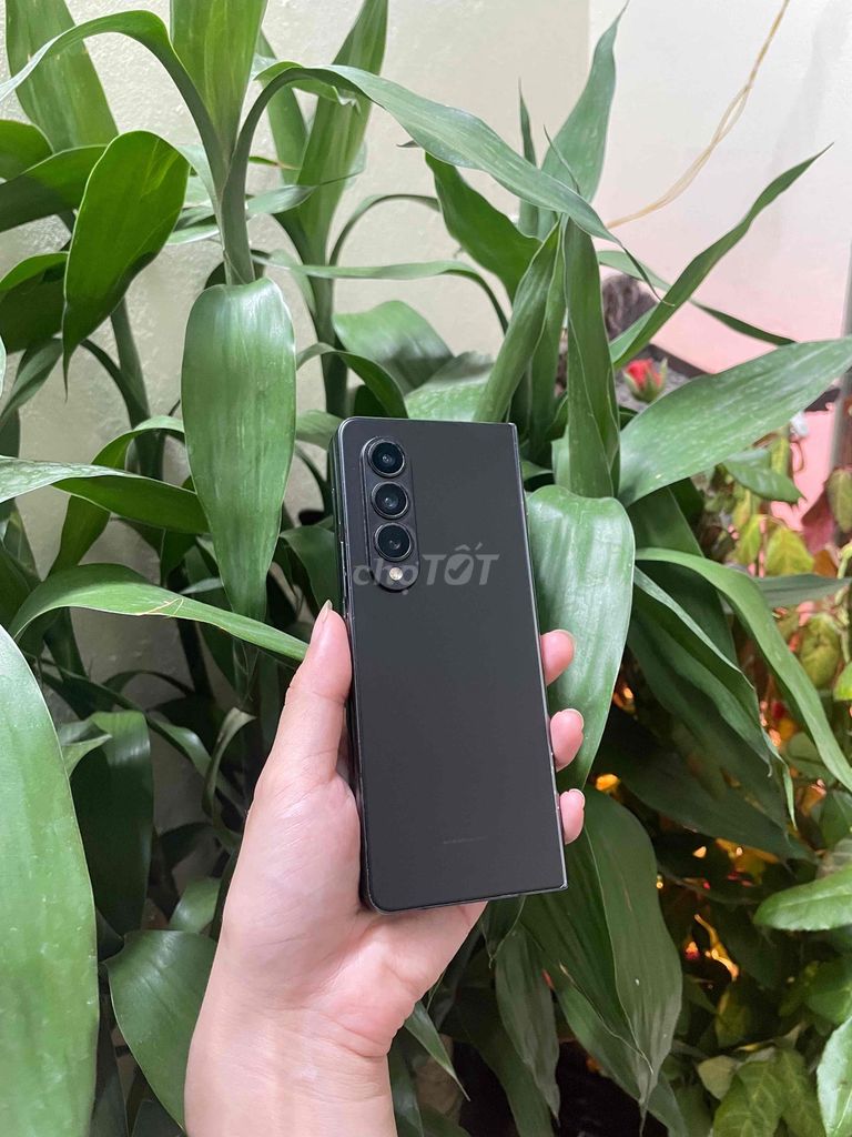 Samsung Galaxy Z Fold4 5G Đen 2 sim 256gb. Mua bán Điện thoại tại Quận Ba Đình Hà Nội được đăng bởi Châu hình 1