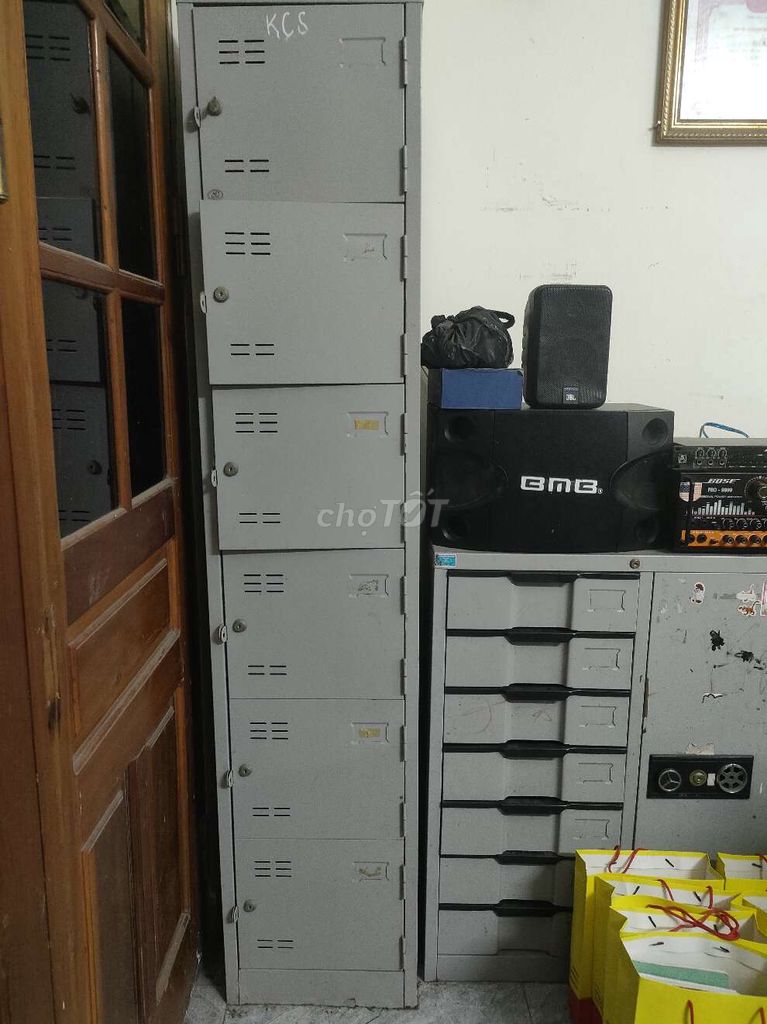 Thanh lý bàn ghế giám đốc. Mua bán Đồ dùng văn phòng tại Quận Hoàng Mai Hà Nội được đăng bởi Trang nguyen hình 6