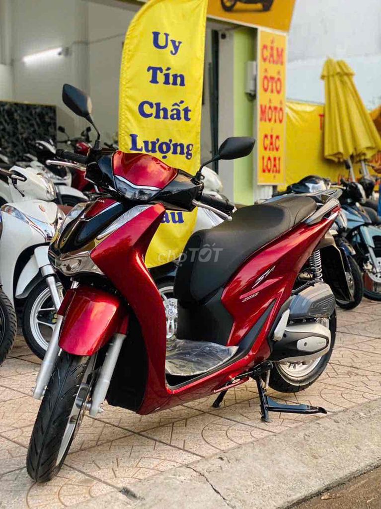 Honda SH160ABS 2025 Đỏ 1400 km. Mua bán Xe máy tại Quận Ninh Kiều Cần Thơ được đăng bởi CHXM Tân Liên Hưng 2 hình 1
