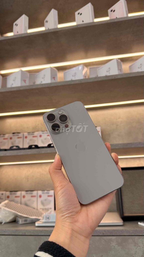 Apple iPhone 15 Pro Max 256GB Xám. Mua bán Điện thoại tại Quận Ngũ Hành Sơn Đà Nẵng được đăng bởi Tran hình 1