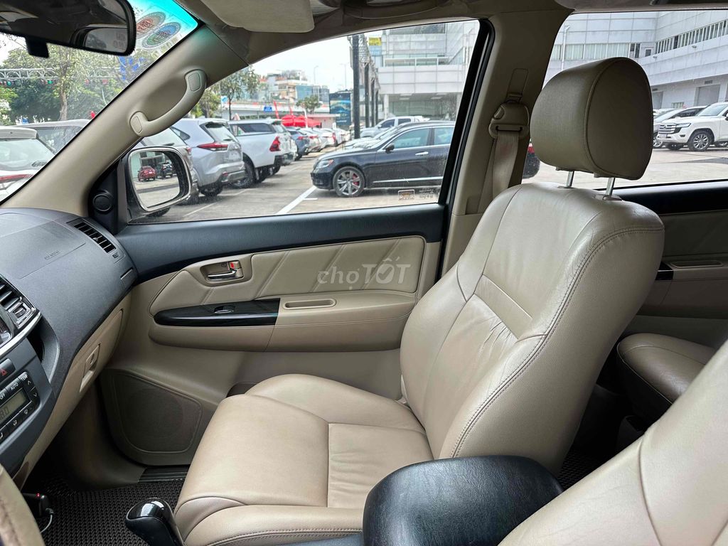 Toyota Fortuner 2014 2.7V 4x2 AT - 7c tự động Xăng. Mua bán Ô tô tại Quận Bình Thạnh Tp Hồ Chí Minh được đăng bởi phuongneo hình 12