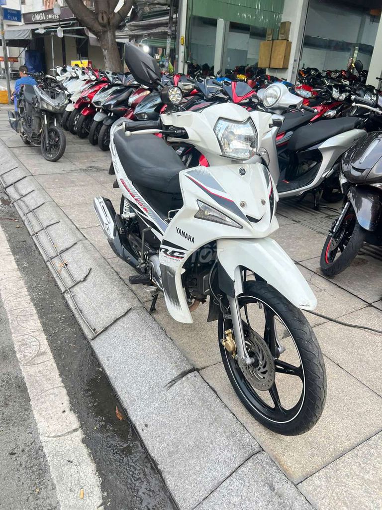 Yamaha Sirius RC FI 2018 Белый Состояние 90%