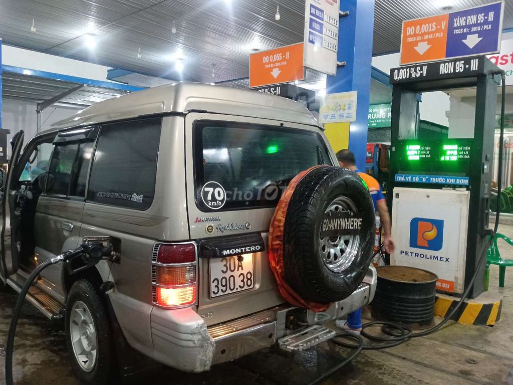 2004 XX 3.0 - 200000 km. Mua bán Ô tô tại Thành phố Thủ Đức Tp Hồ Chí Minh được đăng bởi sơn hình 6