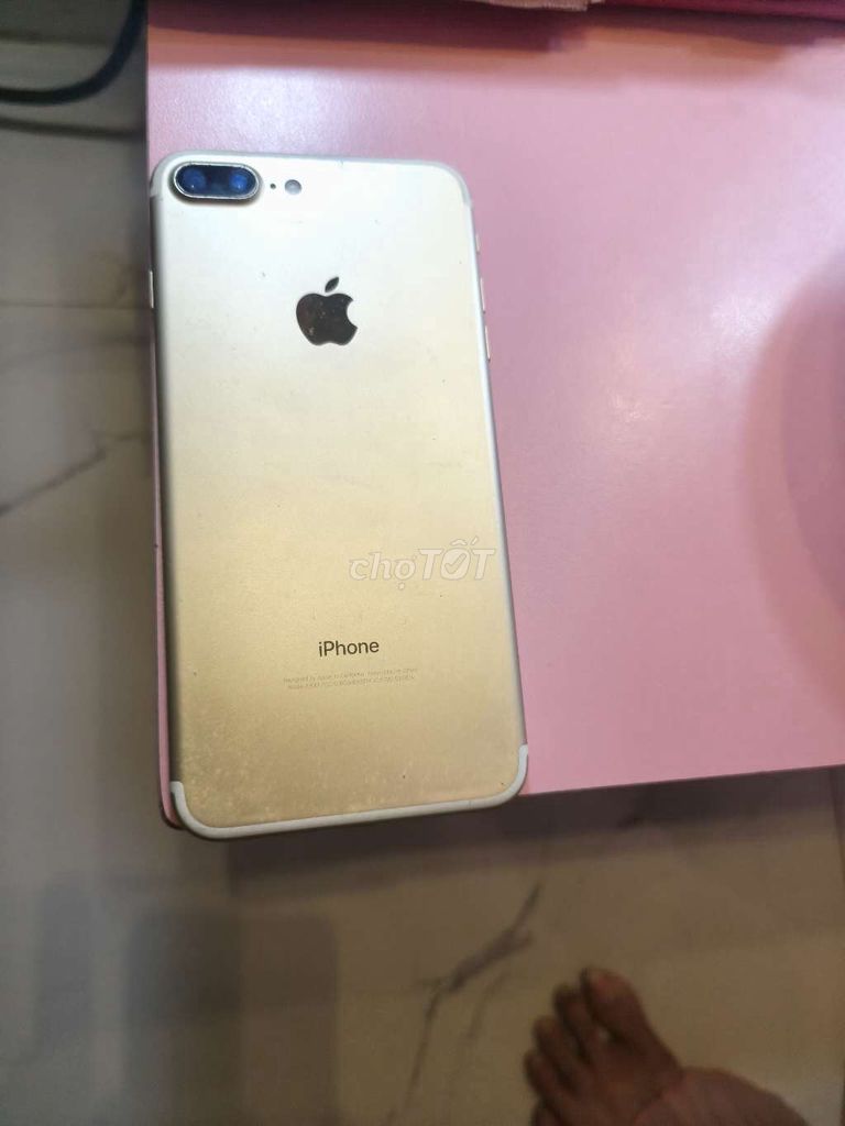 Apple iPhone 7 Plus 32GB Vàng. Mua bán Điện thoại tại Huyện Bình Chánh Tp Hồ Chí Minh được đăng bởi Boy hình 1