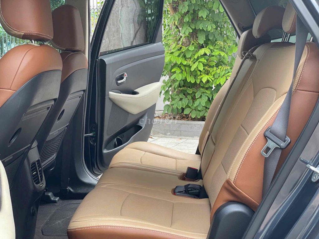 Kia Rondo 2.0L GAT Xe GĐ Chạy Giữ Gìn 105.000km. Mua bán Ô tô tại Quận Bình Tân Tp Hồ Chí Minh được đăng bởi Thanh Nhã Xe Lướt Sài Gòn hình 11