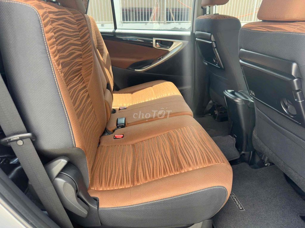 Toyota Innova 2018 2.0G. Mua bán Ô tô tại Quận Tân Bình Tp Hồ Chí Minh được đăng bởi Minh Thắng hình 11