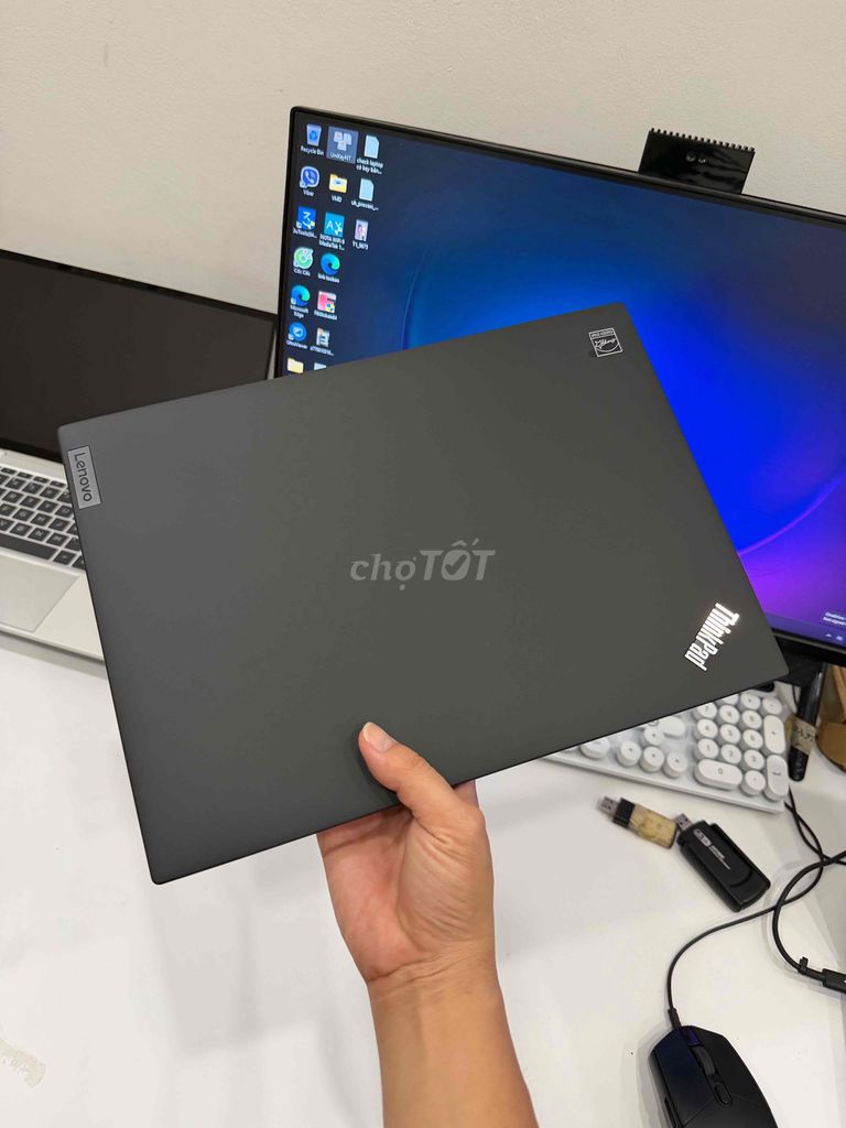 Thinkpad T14s Gen 3 I7 1270P 16GB/512GB FHD+ 99%. Mua bán Laptop tại Quận Tân Bình Tp Hồ Chí Minh được đăng bởi ĐẶNG HOÀNG PHÚC hình 1