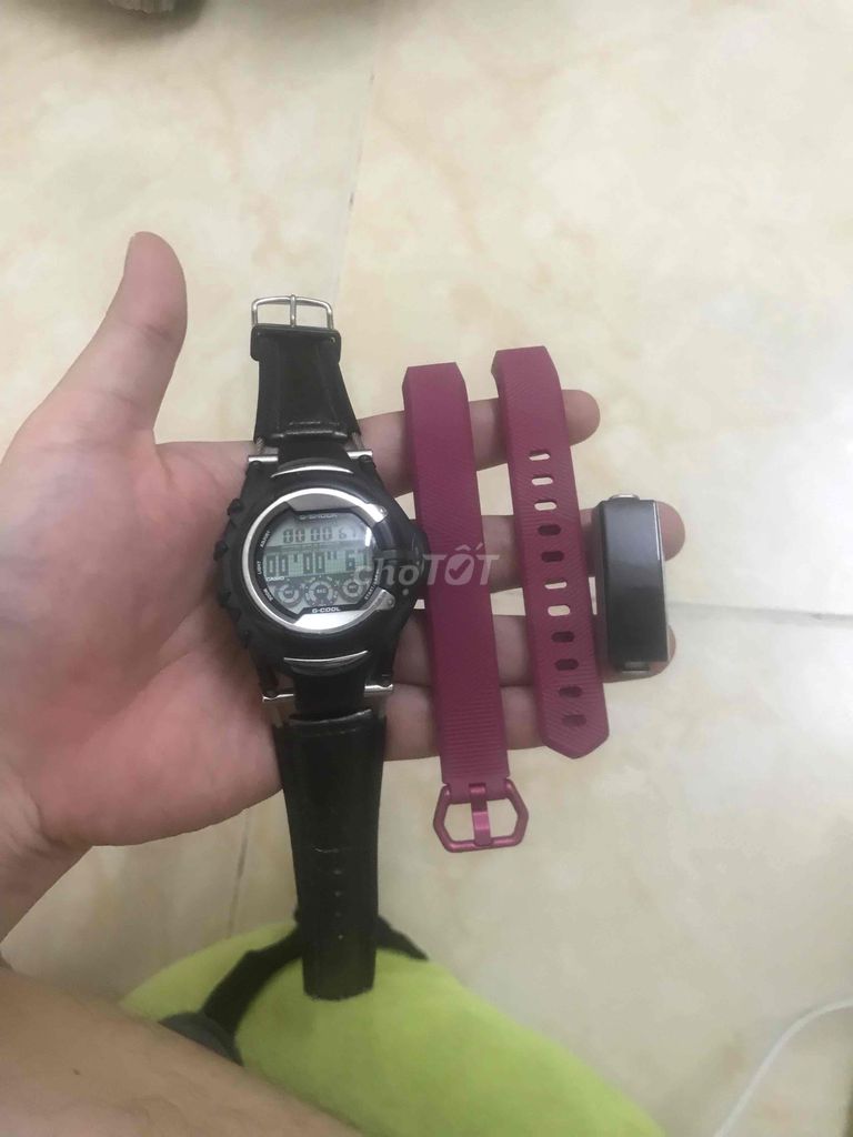 Đồng hồ fitbit kèm đh casio g-shock g-cool new 97%