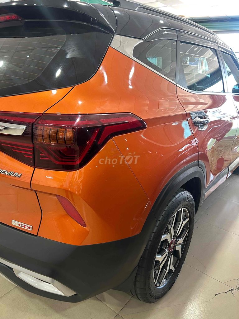 Kia Seltos 2021 Premium 1.4 AT - 67000 km