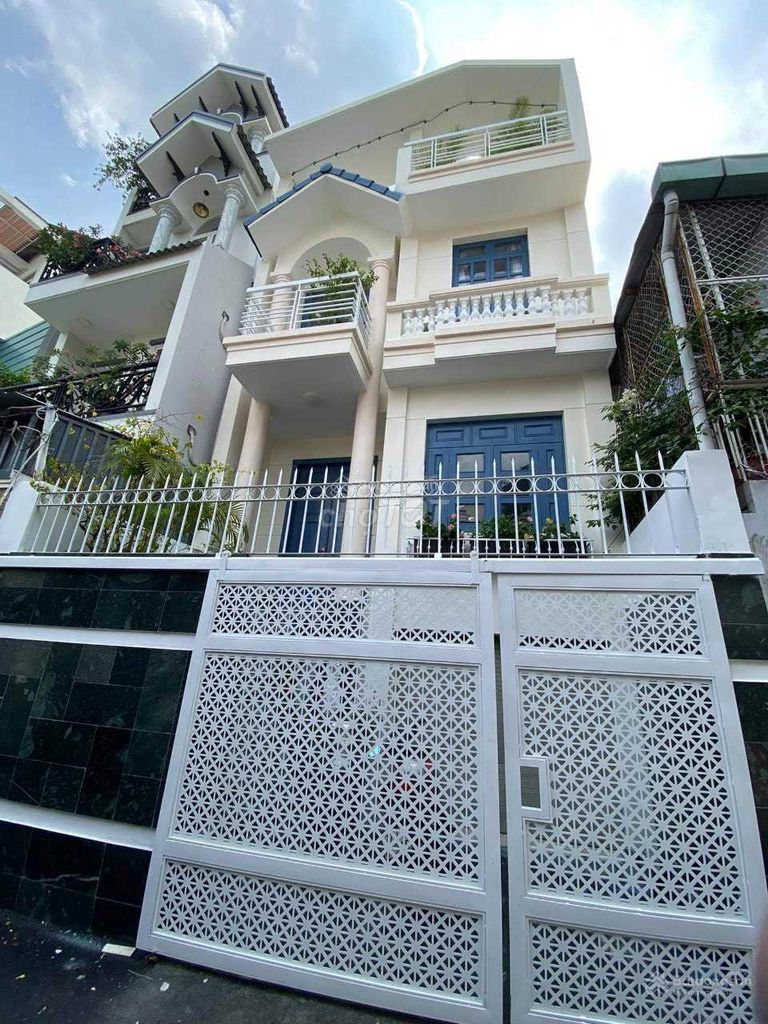 VILLA THẢO ĐIỀN 270M2 ĐẦY ĐỦ NỘI THẤT GIÁ CHỈ 23 TRIỆU