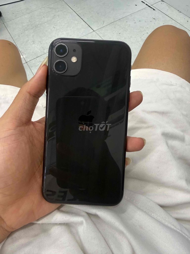 Apple iPhone 11 64GB Đen Đã sử dụng. Mua bán Điện thoại tại Thành phố Thủ Dầu Một Bình Dương được đăng bởi nguyễn huỳnh Đức hình 1