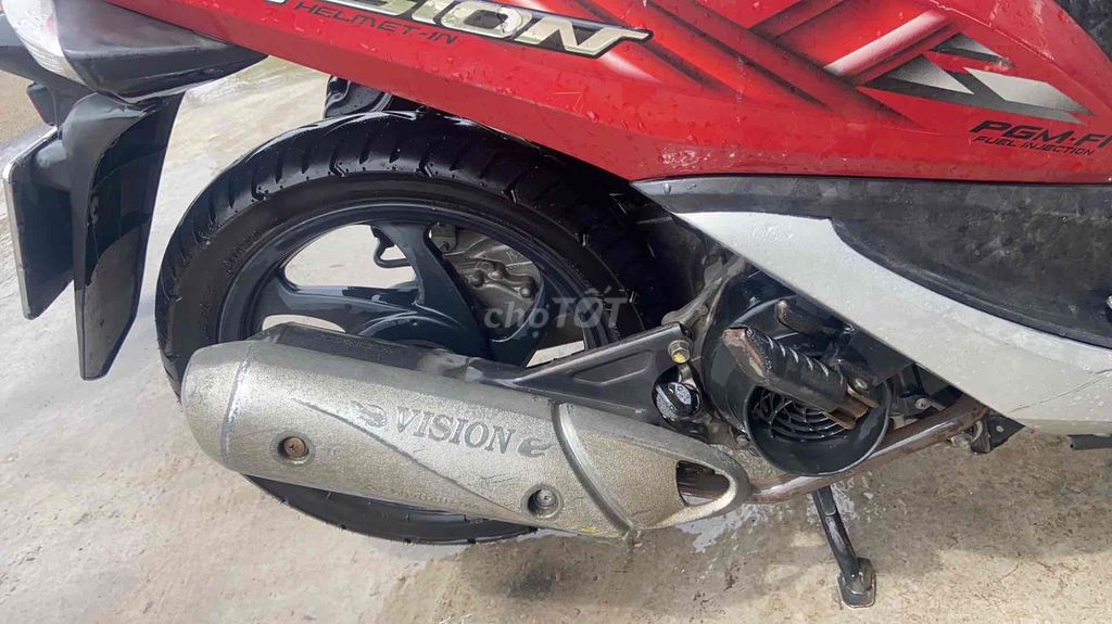 HONDA VISION 2012 ZIN CHẠY CÒN BỐC KHOẺ KHÔNG HÚ. Mua bán Xe máy tại Huyện Thống Nhất Đồng Nai được đăng bởi CHODONGNAI youtube video hình 8