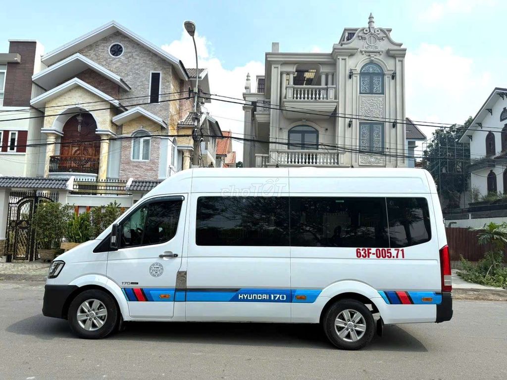 Hyundai Solati 2019 Trắng 189.000km. Mua bán Ô tô tại Quận Bình Tân Tp Hồ Chí Minh được đăng bởi Autu nhật phú lộc hình 3