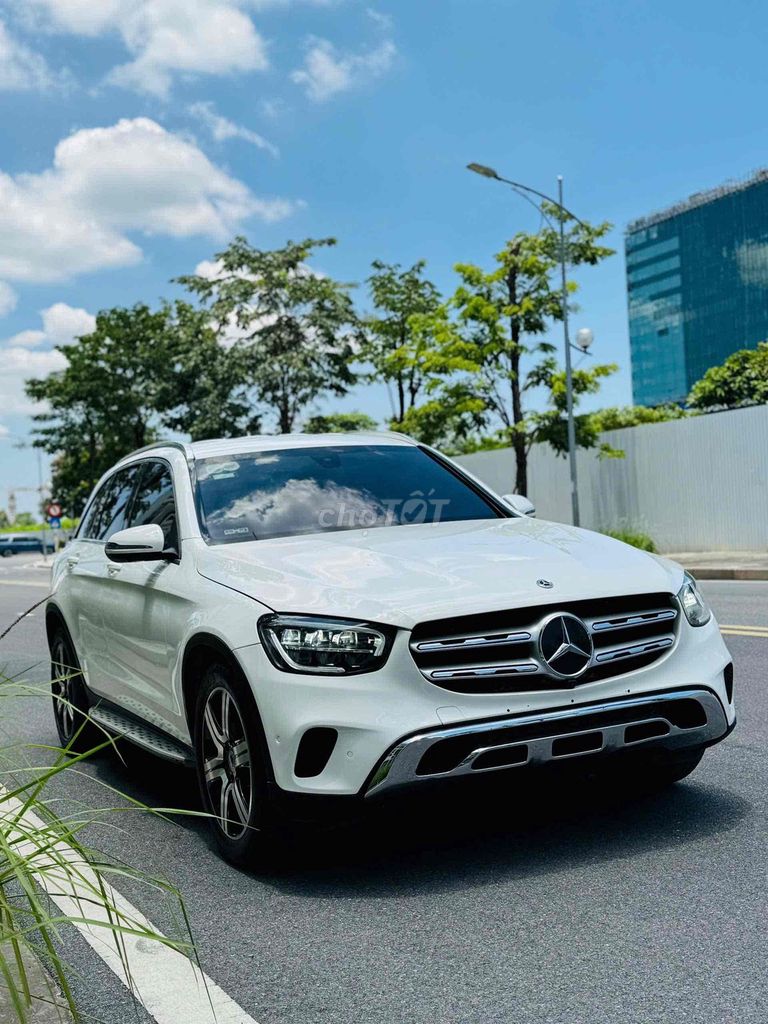 Mercedes Benz GLC 2020 200 4MATIC - 60000 km. Mua bán Ô tô tại Quận Hoàng Mai Hà Nội được đăng bởi Mr Tài hình 5