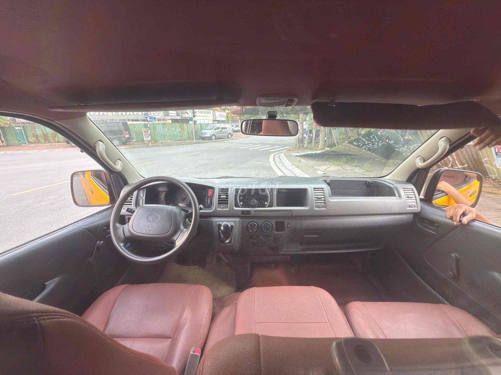 Toyota Hiace 2008 van 3 chỗ tải 940kg chạy phố. Mua bán Ô tô tại Quận Bắc Từ Liêm Hà Nội được đăng bởi Tô Văn Tiến hình 7