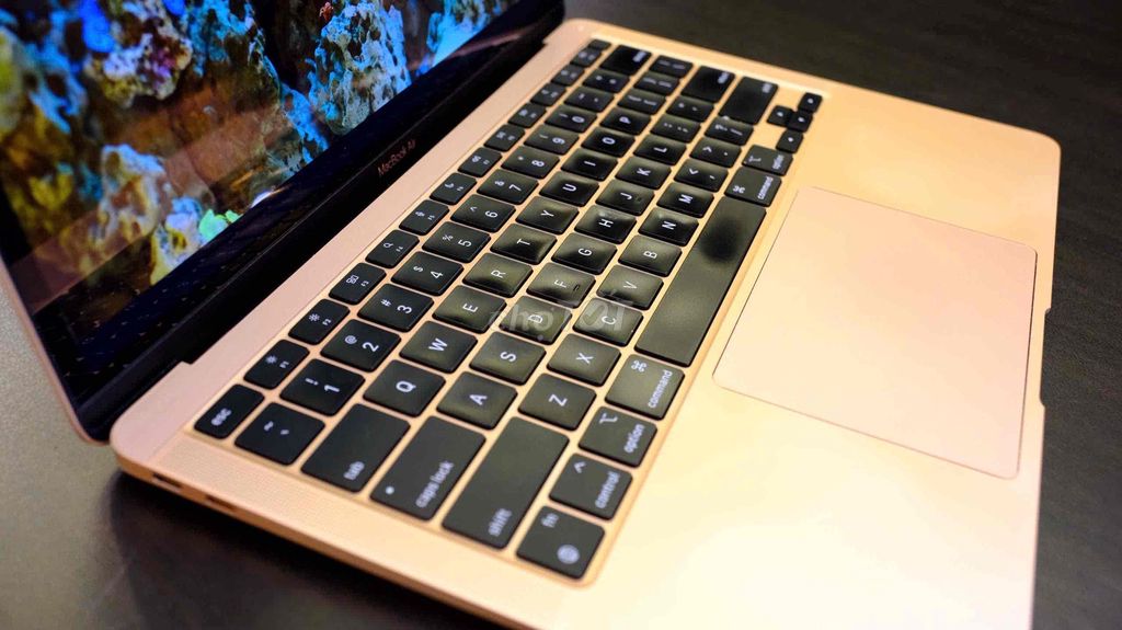 MacBook Air M1 13.3 inch 8GB/256GB cận 99. Mua bán Laptop tại Quận Bình Thạnh Tp Hồ Chí Minh được đăng bởi Vân Anh 2Tech House hình 1