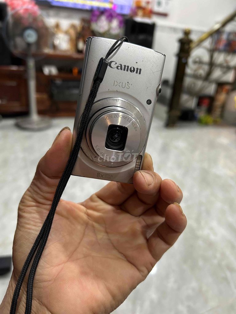 Máy ảnh Canon IXUS Bạc. Mua bán Máy ảnh, Máy quay tại Quận Gò Vấp Tp Hồ Chí Minh được đăng bởi Nguyên van thai hình 1